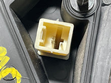Load image into Gallery viewer, SIDE VIEW MIRROR Toyota Camry 02 03 04 05 06 Right - NW243515