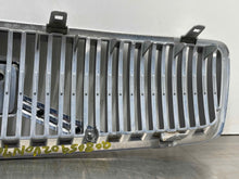 Load image into Gallery viewer, GRILL Volvo V70 2001 01 2002 02 2003 03 2004 04 - NW260976