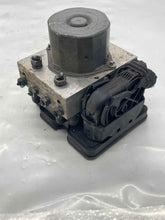 Load image into Gallery viewer, ABS ANTI-LOCK BRAKE PUMP E250D E300 E350 E400 E550 E63 2014 - NW220601