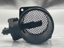 Load image into Gallery viewer, Mass Air Flow Sensor Meter MAF CTS Vue 02 03 04 - NW4452
