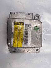 Load image into Gallery viewer, AIR BAG CONTROL MODULE COMPUTER Cadillac CTS 2003 03 - NW26142