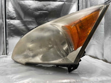 Load image into Gallery viewer, HEADLIGHT LAMP ASSEMBLY Honda CR-V 07 08 09 10 11 Left - NW219593