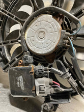 Load image into Gallery viewer, RADIATOR FAN ASSEMBLY FX Series FX35 FX50 M56 Q70 QX70 09-19 - NW246574