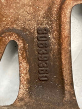 Load image into Gallery viewer, WHEEL Volvo S60 V70 2004 04 2005 05 06 07 08 09 15x635 20 Spoke - NW256463