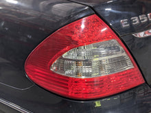 Load image into Gallery viewer, TAIL LIGHT LAMP ASSEMBLY E280 E300 E320 E350 E550 E63 07-09 Left - NW247312