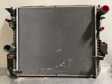 Load image into Gallery viewer, RADIATOR Jaguar Vanden Pl XF XFR XJ XJL XJR 10 11 12 13 14 15 - NW230572
