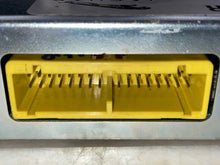 Load image into Gallery viewer, SUSPENSION CONTROL MODULE COMPUTER Vanden Pl XJ XJL XJR 10-12 - NW235537