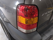 Load image into Gallery viewer, TAIL LIGHT LAMP ASSEMBLY Ford Escape 01 02 03 04 05 06 07 Left - NW246654