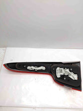 Load image into Gallery viewer, TAIL LIGHT LAMP ASSEMBLY Volvo V50 2005 05 2006 06 2007 07 Right - NW247727