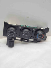 Load image into Gallery viewer, Temperature Controls Pontiac Vibe 2010 - NW261057
