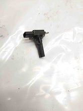 Load image into Gallery viewer, Mass Air Flow Sensor Meter Maf Pontiac Vibe 2010 - NW222533