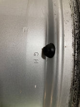 Load image into Gallery viewer, WHEEL RIM A5 S5 10-18 18x8-1/2 ALLOY - NW254861