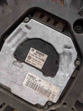 Load image into Gallery viewer, RADIATOR FAN ASSEMBLY Audi Q7 2007 07 2008 08 2009 09 2010 10 - NW63684