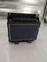 Load image into Gallery viewer, INFO-GPS SCREEN Land Rover LR2 LR4 2012 12 2013 13 - NW220182