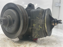 Load image into Gallery viewer, POWER STEERING PUMP 200D 280SE 300SEL 67 68 69 - 74 75 - NW163896