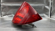 Load image into Gallery viewer, TAIL LIGHT LAMP ASSEMBLY Cobalt G5 Pursuit 2005-2010 Right - NW268182