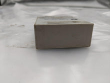 Load image into Gallery viewer, TOWING CONTROL MODULE COMPUTER 128i 135i 328i 335i 525i 528i 530i 07-09 - NW30679