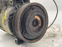 Load image into Gallery viewer, AC COMPRESSOR Audi A4 A8 S8 Passat 1996 96 97 98 - 05 - NW239371