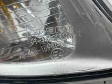 Load image into Gallery viewer, PARKLAMP BMW 320i 325i 330i 2002 02 2003 03 2004 04 2005 05 Right - NW255231