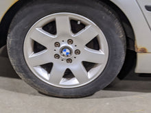 Load image into Gallery viewer, Wheel Rim BMW 325I 2005 - NW254999