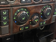 Load image into Gallery viewer, AC HEATER TEMP CONTROL Land Rover LR3 Range Rover Sport 2005 05 2006 06 07 - NW261356