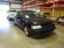 Load image into Gallery viewer, THROTTLE BODY AUDI A4 A6 PASSAT 2000 00 01 02 03 - 05 - NW178704