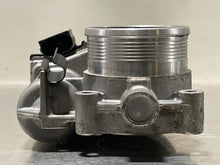 Load image into Gallery viewer, Throttle Body Jaguar XE 2017 - NW263905
