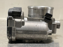 Load image into Gallery viewer, Throttle Body Jaguar XE 2017 - NW263905