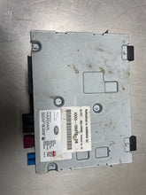 Load image into Gallery viewer, RADIO RECEIVER Jaguar XF XFR 2016 16 2017 17 2018 18 - NW263818