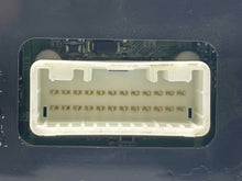 Load image into Gallery viewer, Display screen Nissan Maxima 2006 06 - NW105259