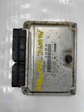 Load image into Gallery viewer, ECU ECM COMPUTER Cayenne 2003 03 2004 04 2005 05 2006 06 4.5L - NW61938