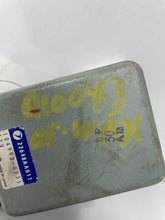 Load image into Gallery viewer, Fuel pump computer Forester Impreza 2002 02 03 04 05 - NW265435