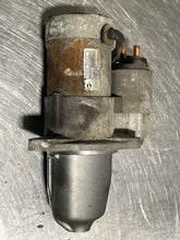 Load image into Gallery viewer, STARTER Infiniti I30 Nissan Maxima 2000 00 2001 01 - NW170422