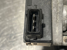 Load image into Gallery viewer, THROTTLE BODY BMW 323I 528I 328I Z3 1995 96 97 98 99 00 - NW177746