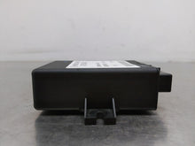 Load image into Gallery viewer, SUSPENSION CONTROL MODULE COMPUTER R320 R350 R500 R63 06 07 - NW266399