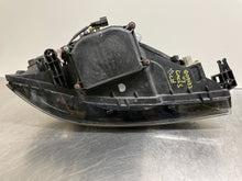 Load image into Gallery viewer, Headlight Lamp Assembly LINCOLN LS 2003 - NW266114