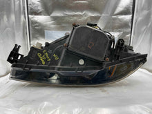 Load image into Gallery viewer, Headlight Lamp Assembly LINCOLN LS 2003 - NW266115