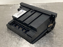 Load image into Gallery viewer, FRONT TEMPERATURE CONTROLS Porsche Cayenne 03 04 05 06 - NW101149