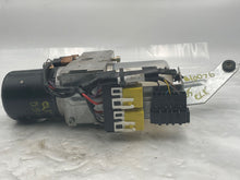 Load image into Gallery viewer, CONVERTIBLE TOP MOTOR CLK320 CLK350 CLK500 CLK55 CLK550 CLK63 04-09 - NW268593
