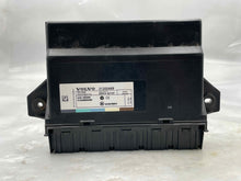 Load image into Gallery viewer, Body Control Computer Volvo V40 C30 C70 2008 08 09 10 - NW39371