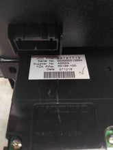 Load image into Gallery viewer, RADIO Volvo 40 Series C30 S40 V50 2008 08 2009 09 2010 10 - NW268481