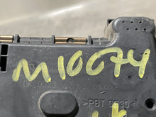 Load image into Gallery viewer, THROTTLE BODY CLK430 CLK500 ML500 SL55 01 - 06 - NW178408