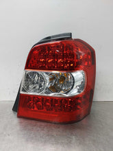 Load image into Gallery viewer, TAIL LIGHT LAMP ASSEMBLY Toyota Highlander 2006 06 2007 07 Right - NW269257