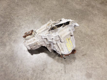Load image into Gallery viewer, TRANSFER CASE BMW X1 2012 12 2013 13 2014 14 2015 15 - NW176698