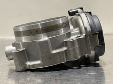 Load image into Gallery viewer, THROTTLE BODY Charger Challenger Avenegr 2011 11 3.6L - NW270481
