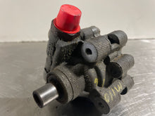 Load image into Gallery viewer, Power Steering Pump Pontiac Solstice 2007 - NW162909