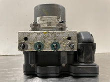 Load image into Gallery viewer, ABS Pump Chevrolet Malibu 2017 - NW271411