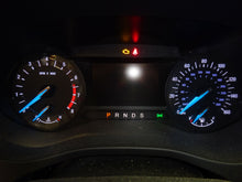 Load image into Gallery viewer, Speedometer Cluster Ford Fusion 2013 - NW158902