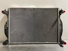 Load image into Gallery viewer, RADIATOR Audi A4 A6 2002 02 03 04 05 Manual - NW272453