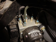 Load image into Gallery viewer, ABS PUMP FX35 FX45 2004 04 2005 05 AWD - NW1273